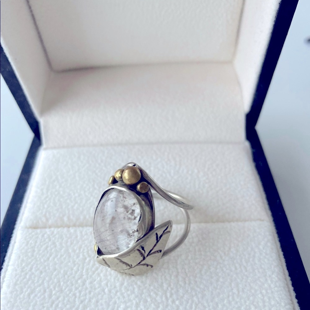 RING promote the qualities of strength, clarity, and compassion